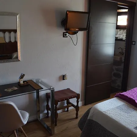 Real La Montanesa Corrales De Buelna