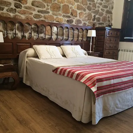 Real La Montanesa カントリーハウス