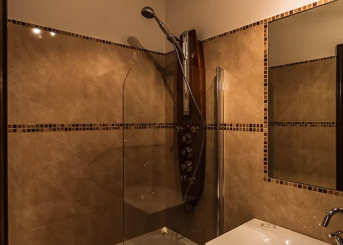 Real La Montanesa * Corrales De Buelna